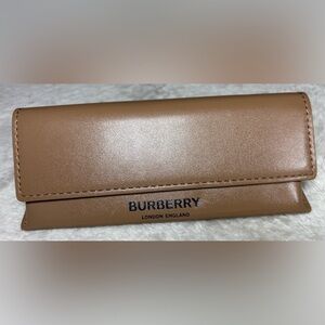 Burberry Camel Brown Soft Leather Eyeglasses/Sunglass Case
